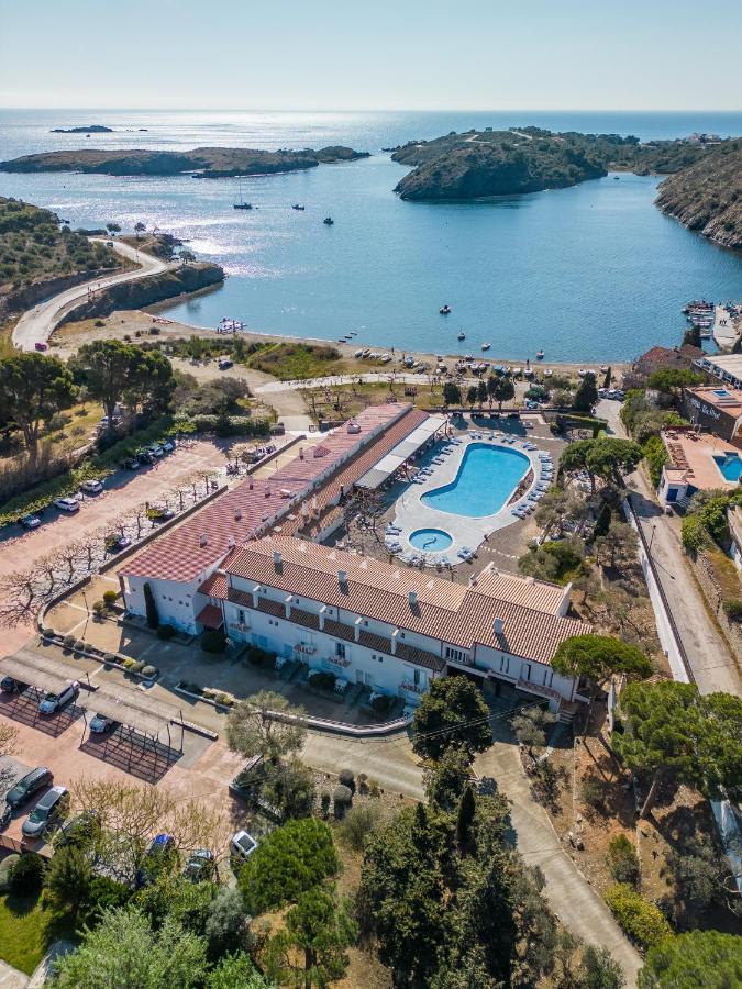 Hotel Calina Cadaques Exterior photo