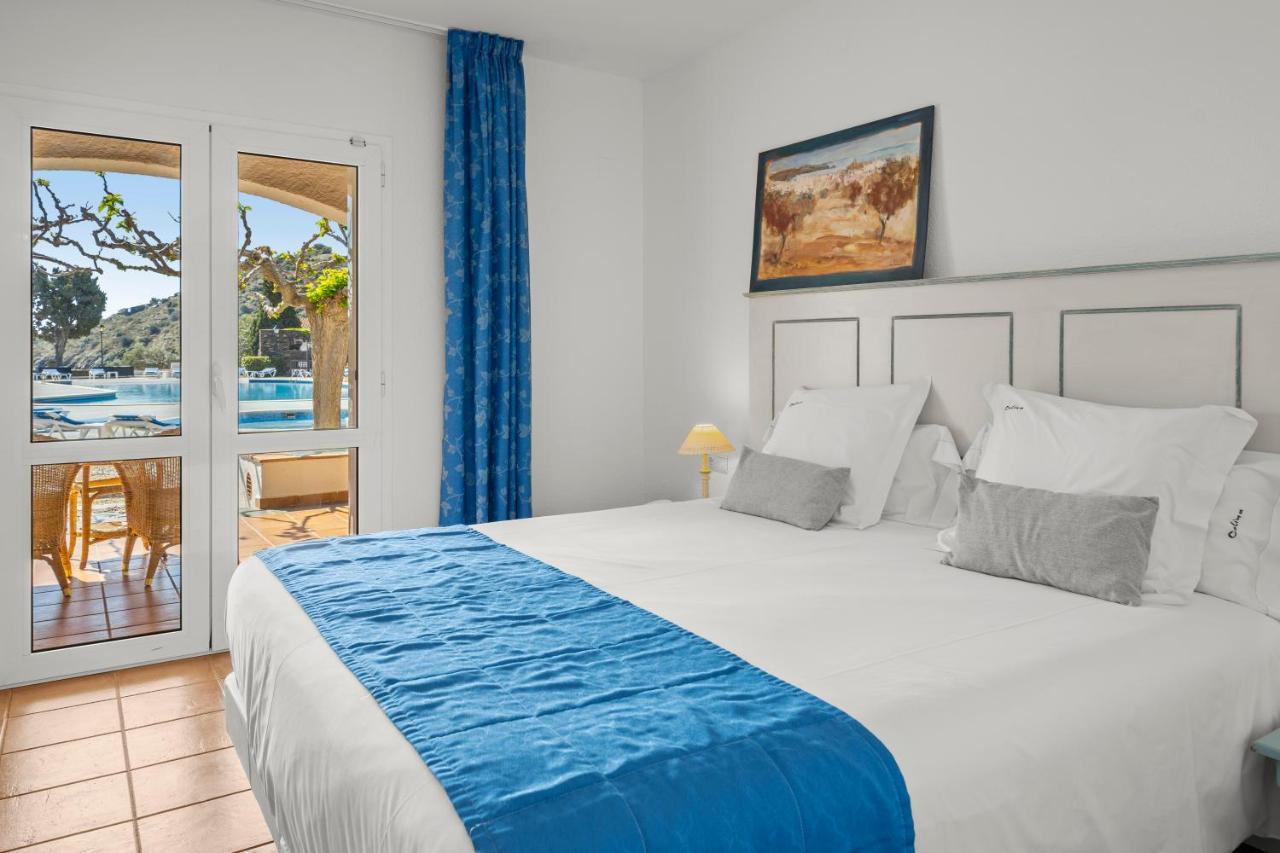 Hotel Calina Cadaques Exterior photo